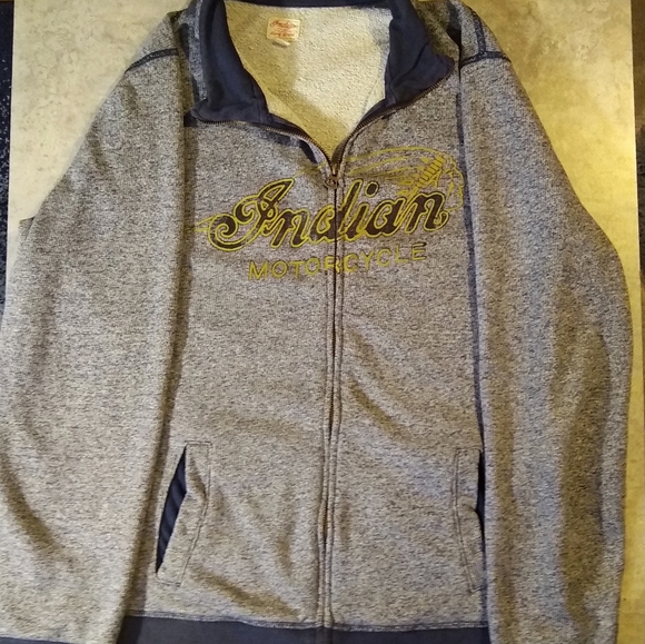 Indian Motorcycle - Picture 3 of 5